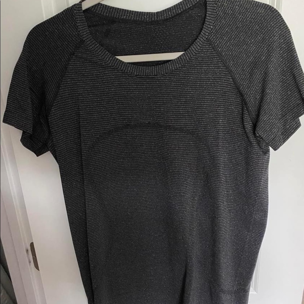 Lululemon Swift T